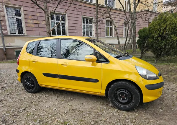 opolskie Honda Jazz cena 8000 przebieg: 338061, rok produkcji 2005 z Wrocław